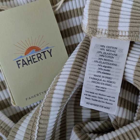Faherty Tee Freestyle Rib Knit Short Sleeve Pima Blend Neutral Desi Stripe M NWT - Picture 10 of 14